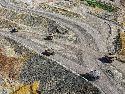 AMMAN Masuk Daftar Perusahaan Paling Tepercaya di Dunia